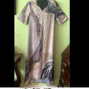 Gray Abstract Print Short Sleeves Kaftan Dress Maxi High Low Hem V Neck